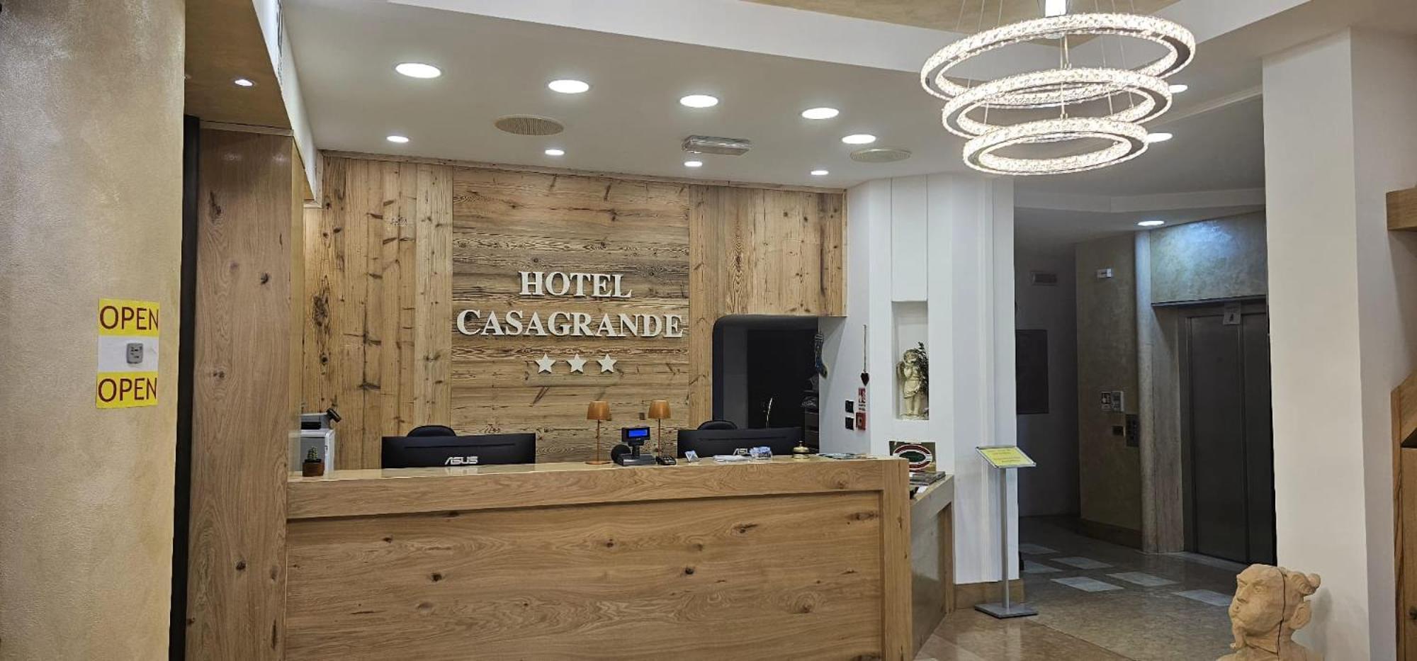 Hotel Casagrande Feltre Exterior foto
